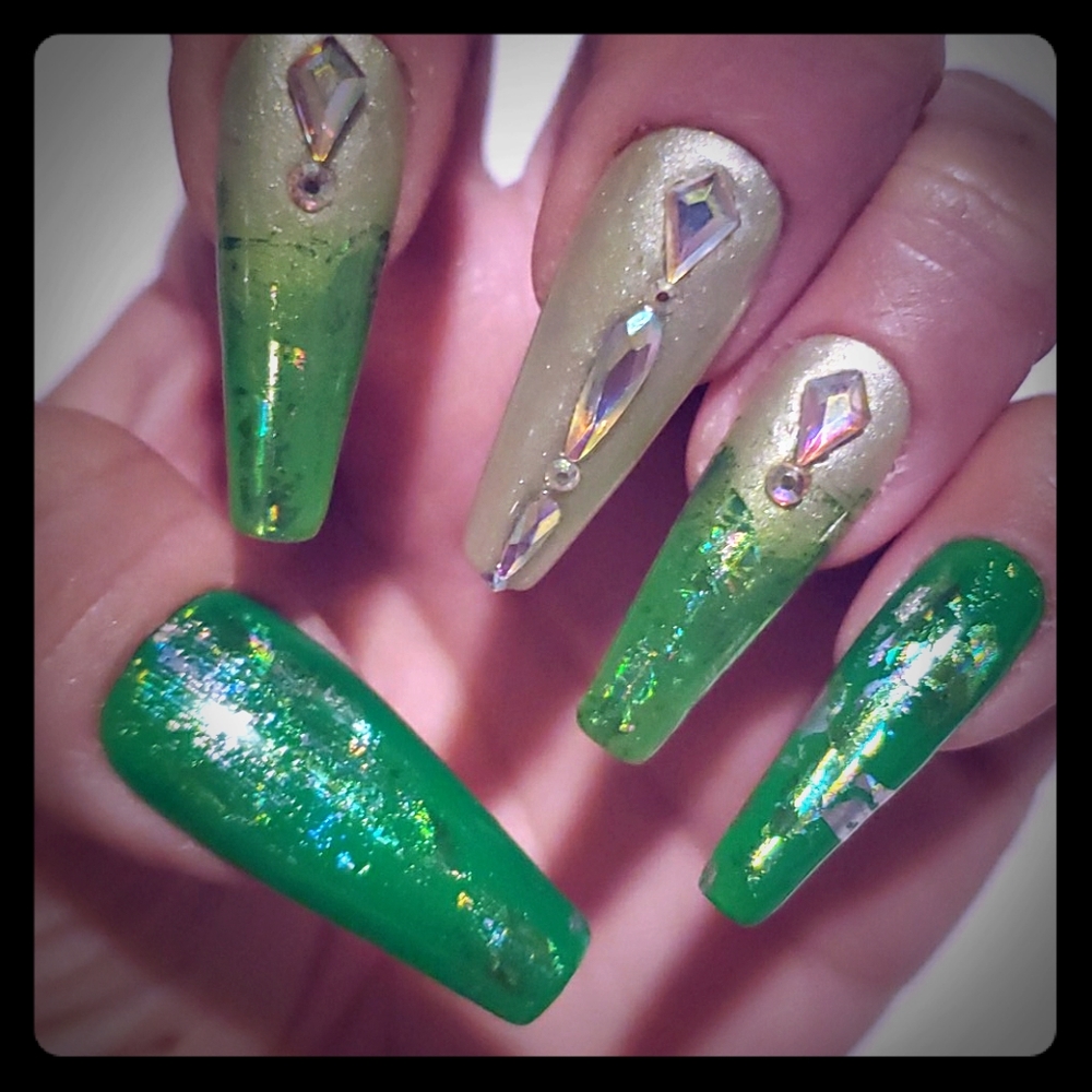 @nailsbykyisha